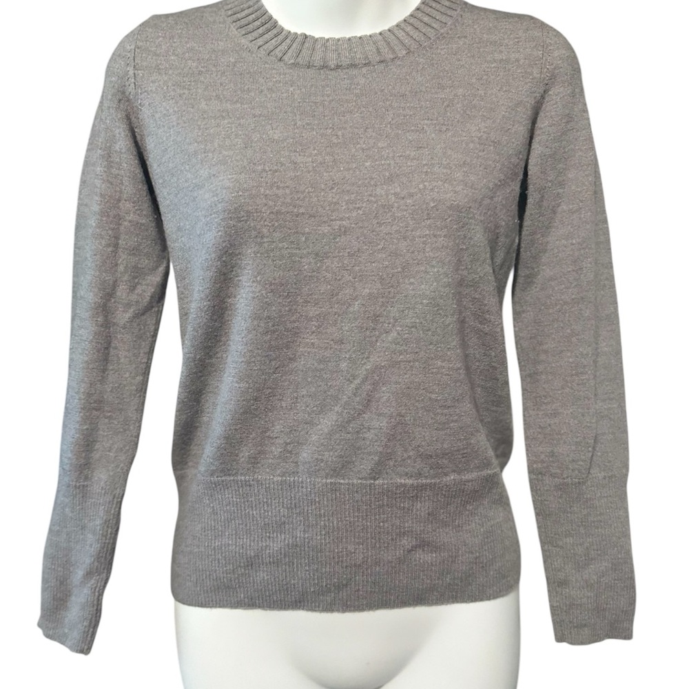 Banana Republic Gray Knit Sweater